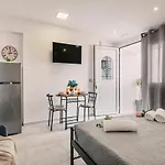 Fay\'S Suites